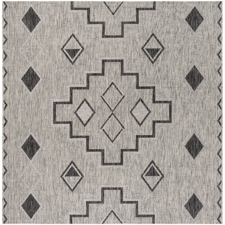 SAFAVIEH Outdoor CY8533-37612 Courtyard Grey / Black Rug Image 1