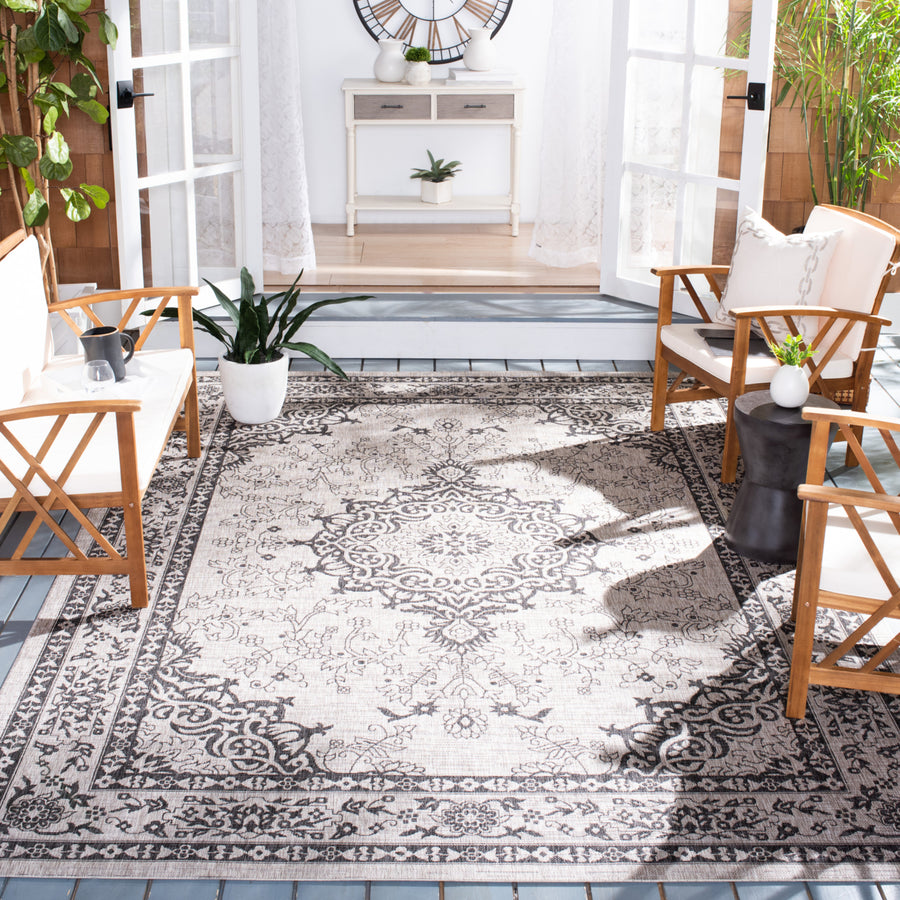 SAFAVIEH Outdoor CY8679-368 Courtyard Grey / Navy Rug Image 1