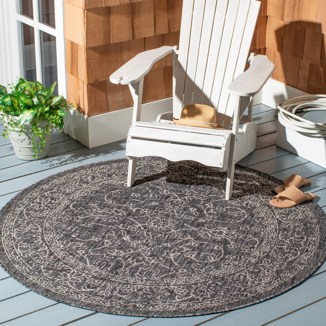 SAFAVIEH Outdoor CY8680-36621 Courtyard Black / Ivory Rug Image 10