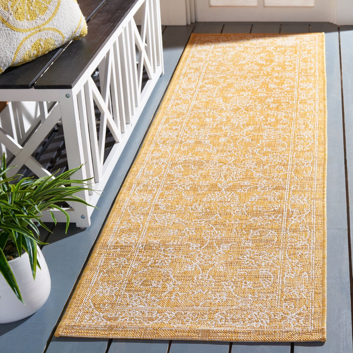 SAFAVIEH Outdoor CY8680-56021 Courtyard Gold / Ivory Rug Image 3