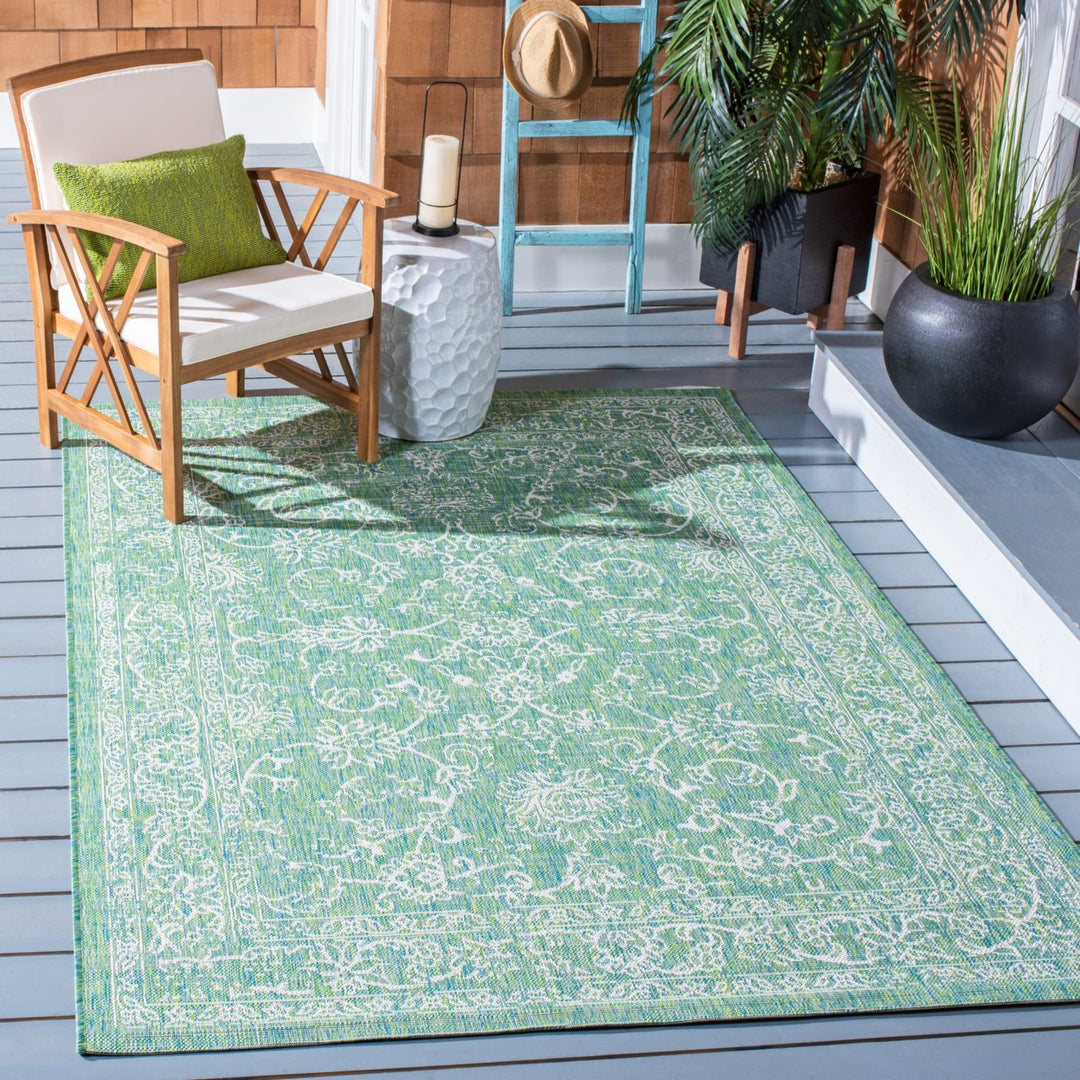 SAFAVIEH Outdoor CY8680-55721 Courtyard Green / Ivory Rug Image 1