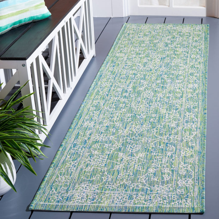 SAFAVIEH Outdoor CY8680-55721 Courtyard Green / Ivory Rug Image 3