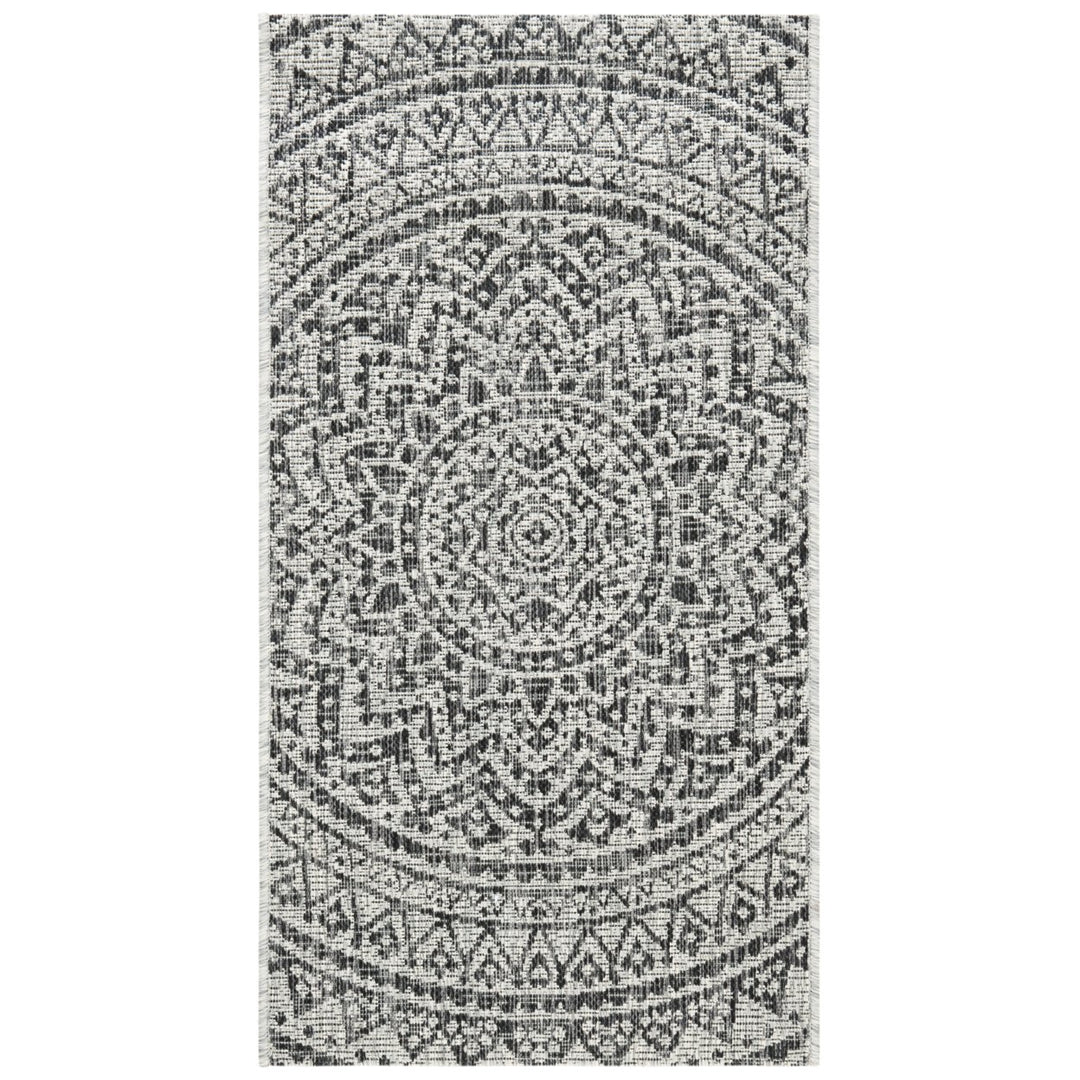 SAFAVIEH Outdoor CY8734-37612 Courtyard Light Grey / Black Rug Image 10