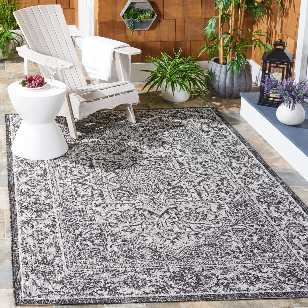 SAFAVIEH Outdoor CY8863-37621 Courtyard Black / Grey Rug Image 1