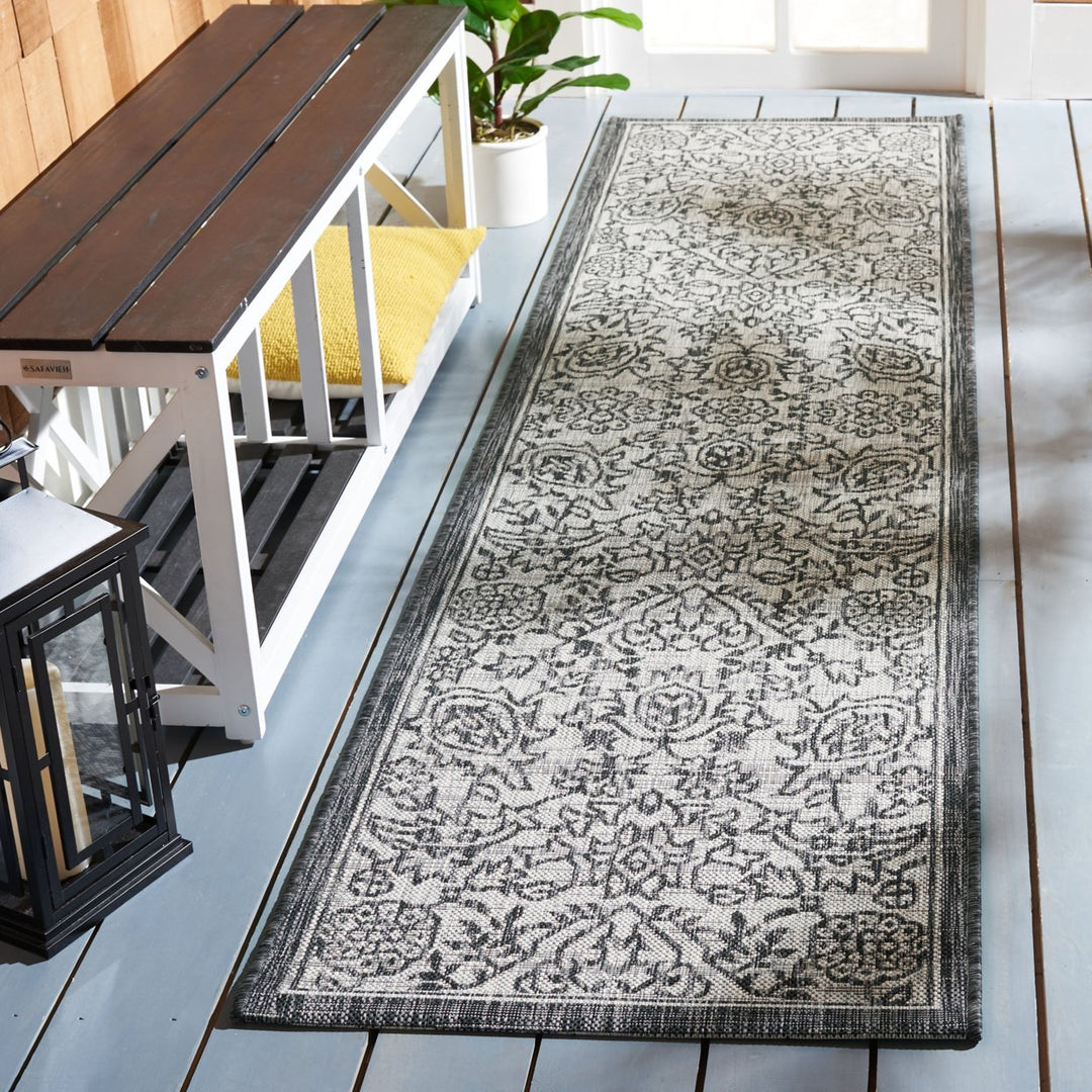 SAFAVIEH Outdoor CY8968-37612 Courtyard Grey / Black Rug Image 3