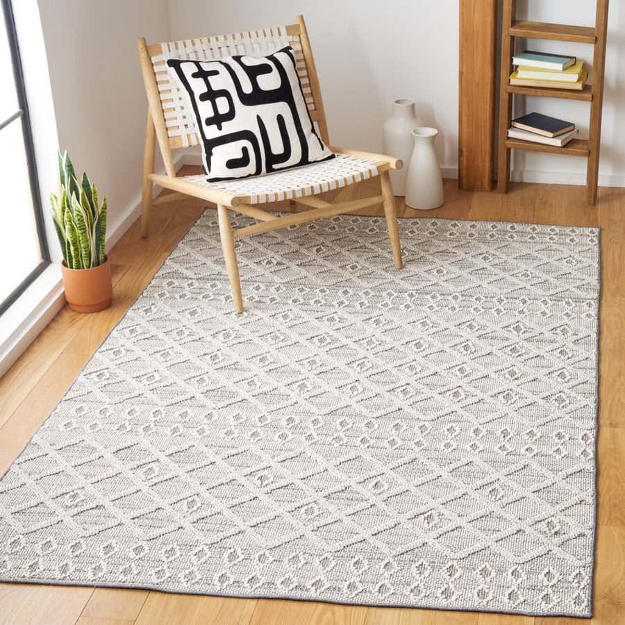 SAFAVIEH Outdoor GLB870F Global Collection Grey / Ivory Rug Image 1