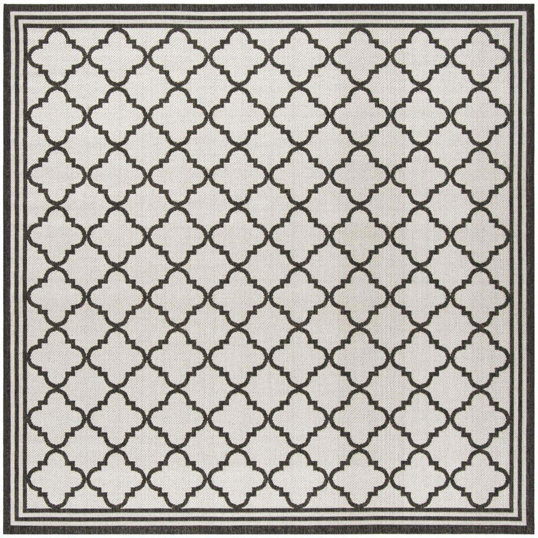 SAFAVIEH Outdoor LND121A Linden Light Grey / Charcoal Rug Image 1