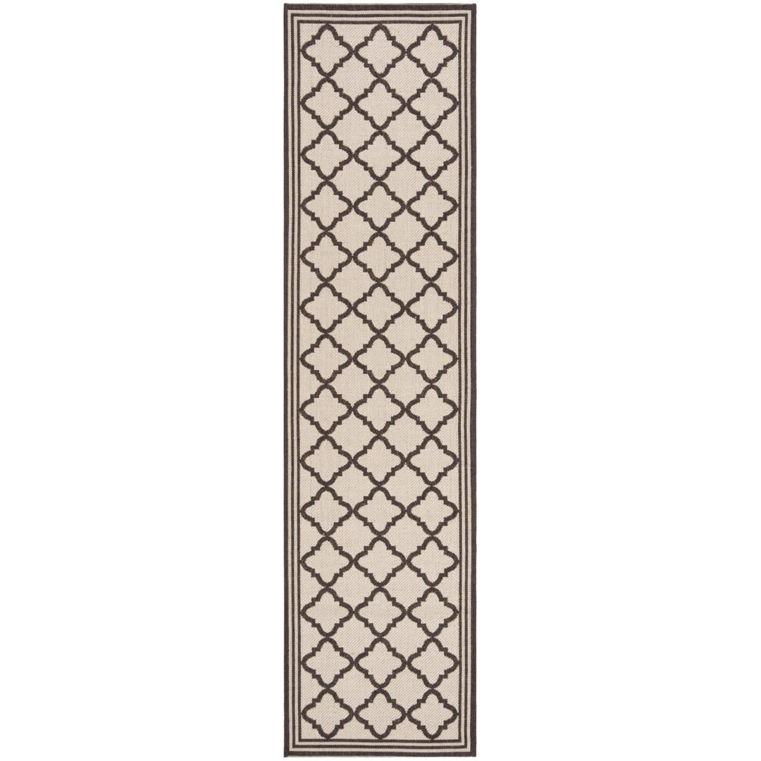 SAFAVIEH Indoor Outdoor LND121B Linden Natural / Brown Rug Image 5