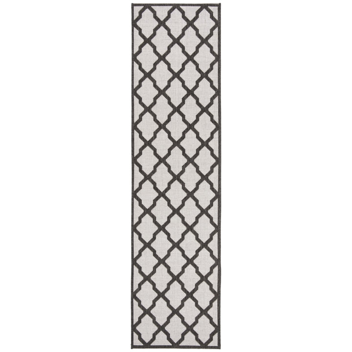 SAFAVIEH Outdoor LND122A Linden Light Grey / Charcoal Rug Image 6