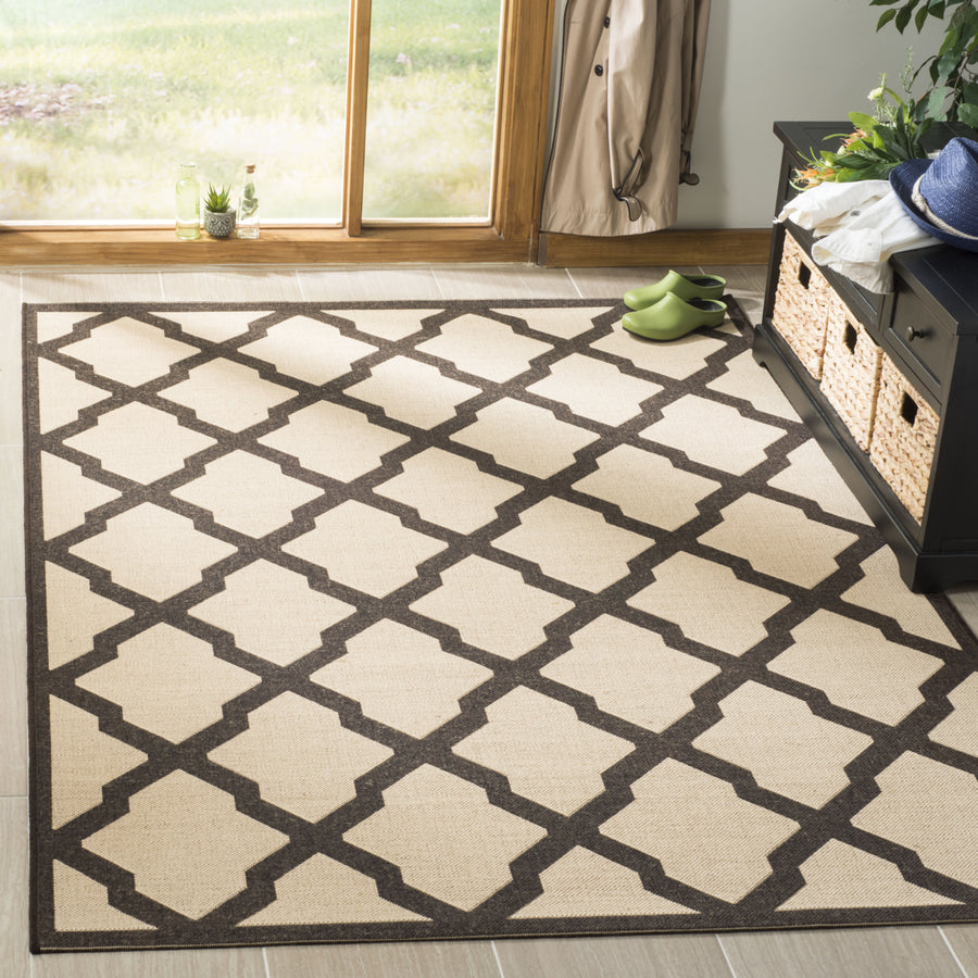 SAFAVIEH Outdoor LND122U Linden Collection Creme / Brown Rug Image 1