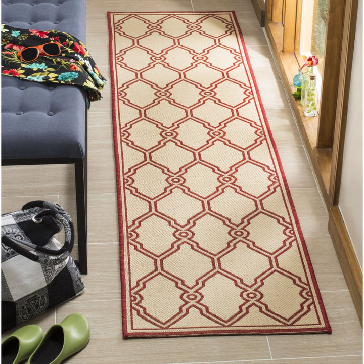 SAFAVIEH Outdoor LND124Q Linden Collection Red / Creme Rug Image 3