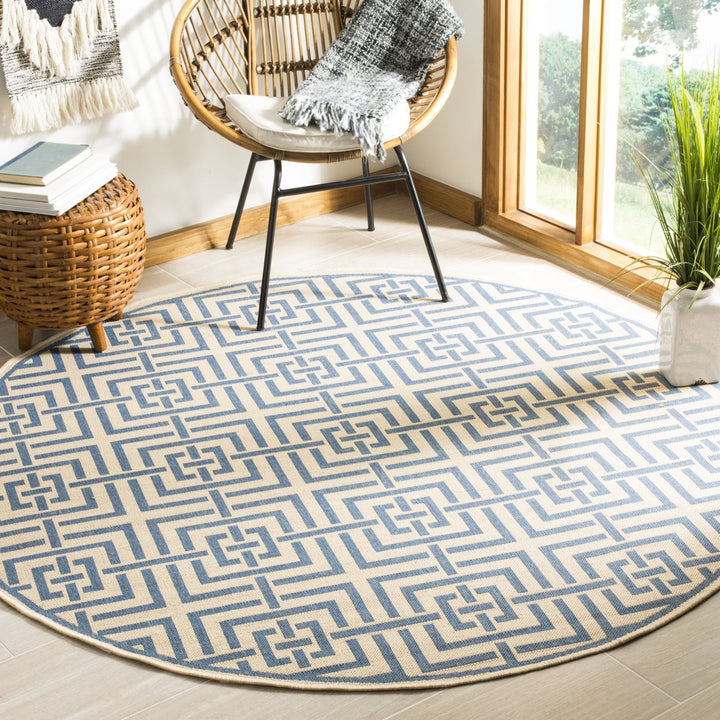 SAFAVIEH Outdoor LND128N Linden Collection Cream / Blue Rug Image 2