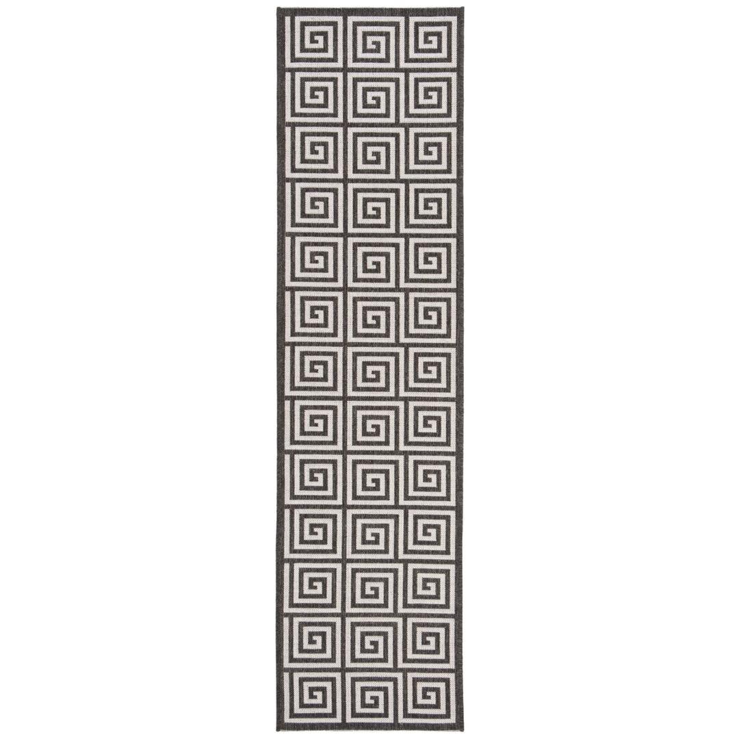 SAFAVIEH Outdoor LND129A Linden Light Grey / Charcoal Rug Image 6