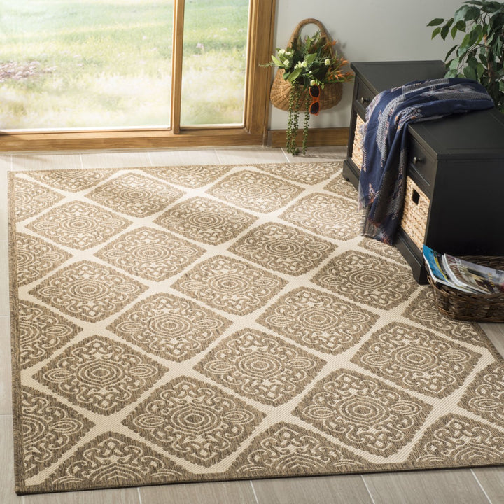 SAFAVIEH Outdoor LND132C Linden Collection Cream / Beige Rug Image 1