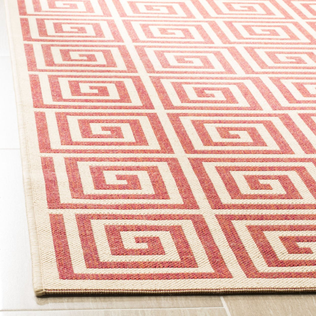 SAFAVIEH Outdoor LND129Q Linden Collection Red / Creme Rug Image 8