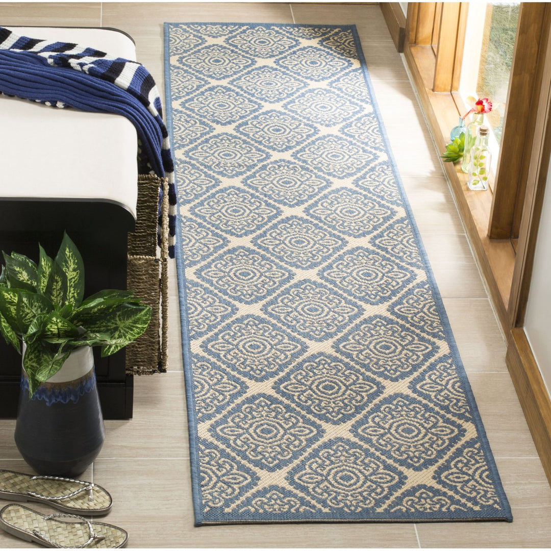 SAFAVIEH Outdoor LND132N Linden Collection Cream / Blue Rug Image 3