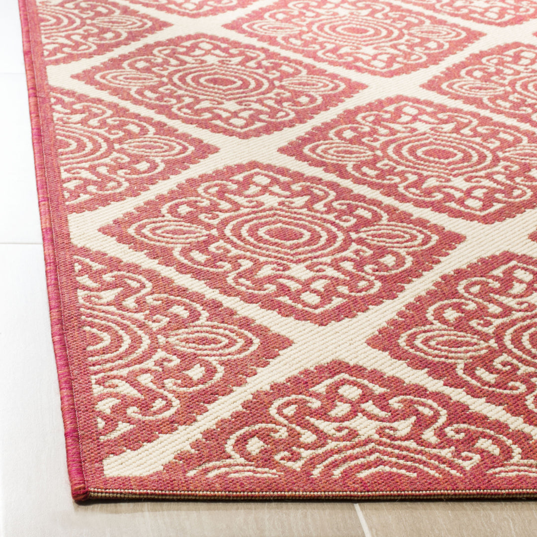 SAFAVIEH Outdoor LND132Q Linden Collection Red / Creme Rug Image 8