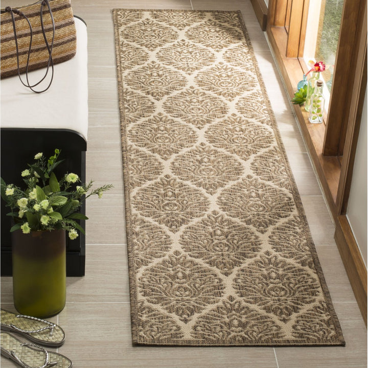 SAFAVIEH Outdoor LND135C Linden Collection Cream / Beige Rug Image 3