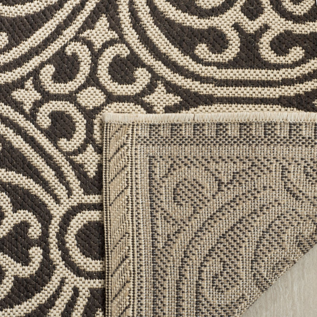 SAFAVIEH Outdoor LND134U Linden Collection Creme / Brown Rug Image 9