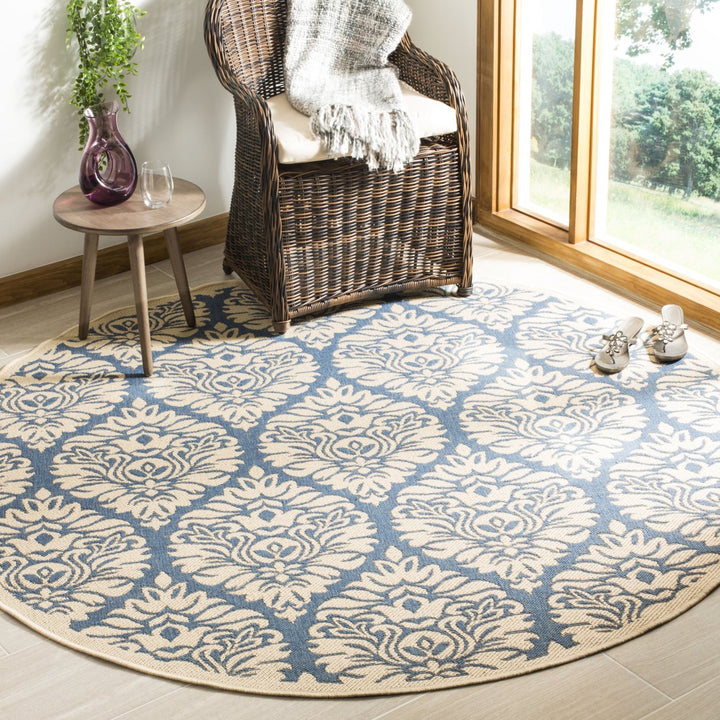 SAFAVIEH Outdoor LND135M Linden Collection Blue / Creme Rug Image 2