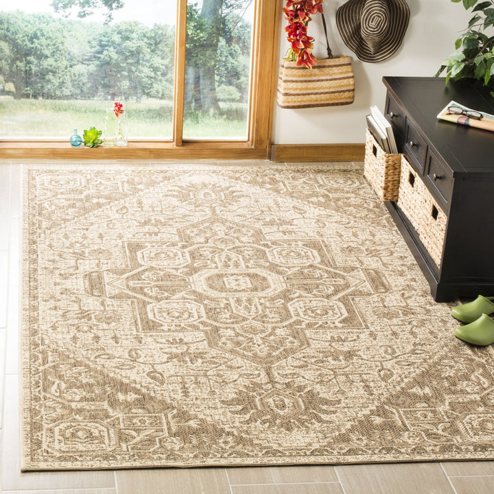 SAFAVIEH Outdoor LND138B Linden Collection Beige / Cream Rug Image 1