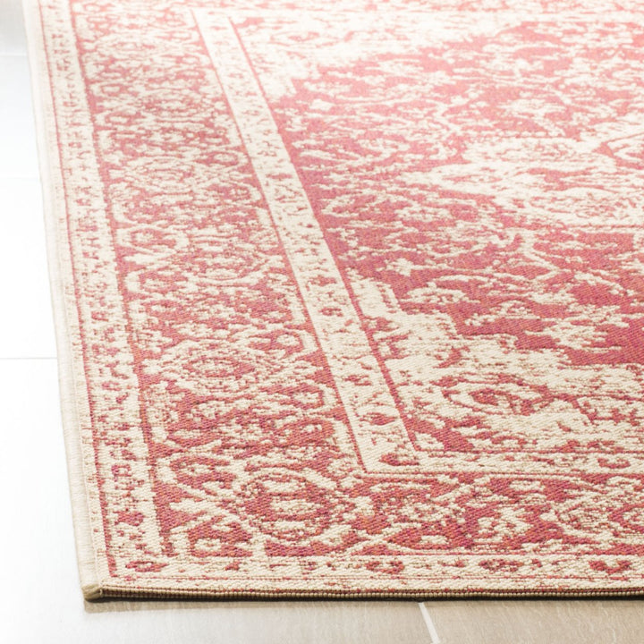 SAFAVIEH Outdoor LND137Q Linden Collection Red / Creme Rug Image 8