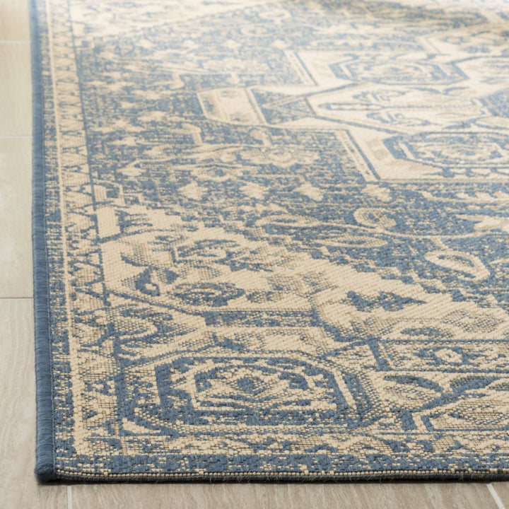 SAFAVIEH Outdoor LND138N Linden Collection Cream / Blue Rug Image 8