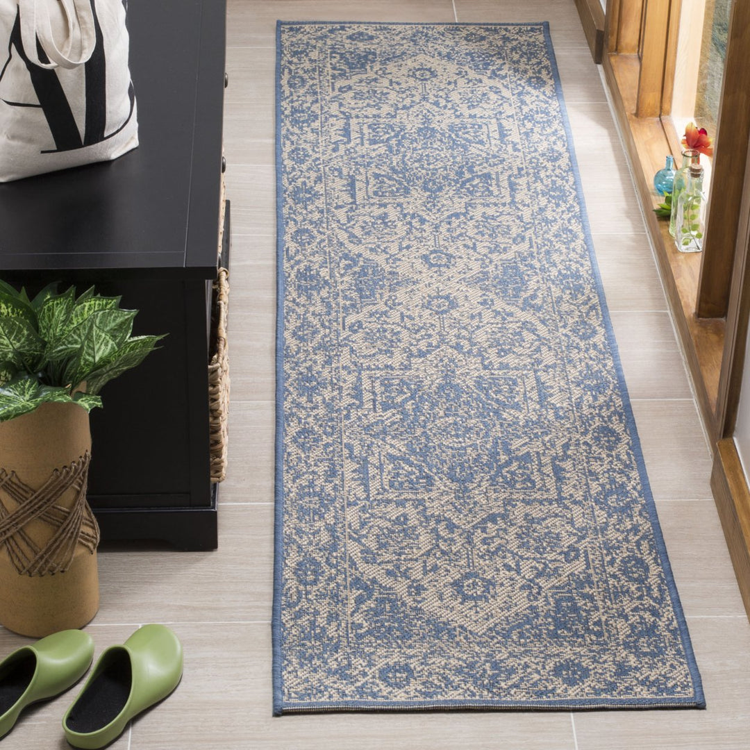 SAFAVIEH Outdoor LND139N Linden Collection Cream / Blue Rug Image 3