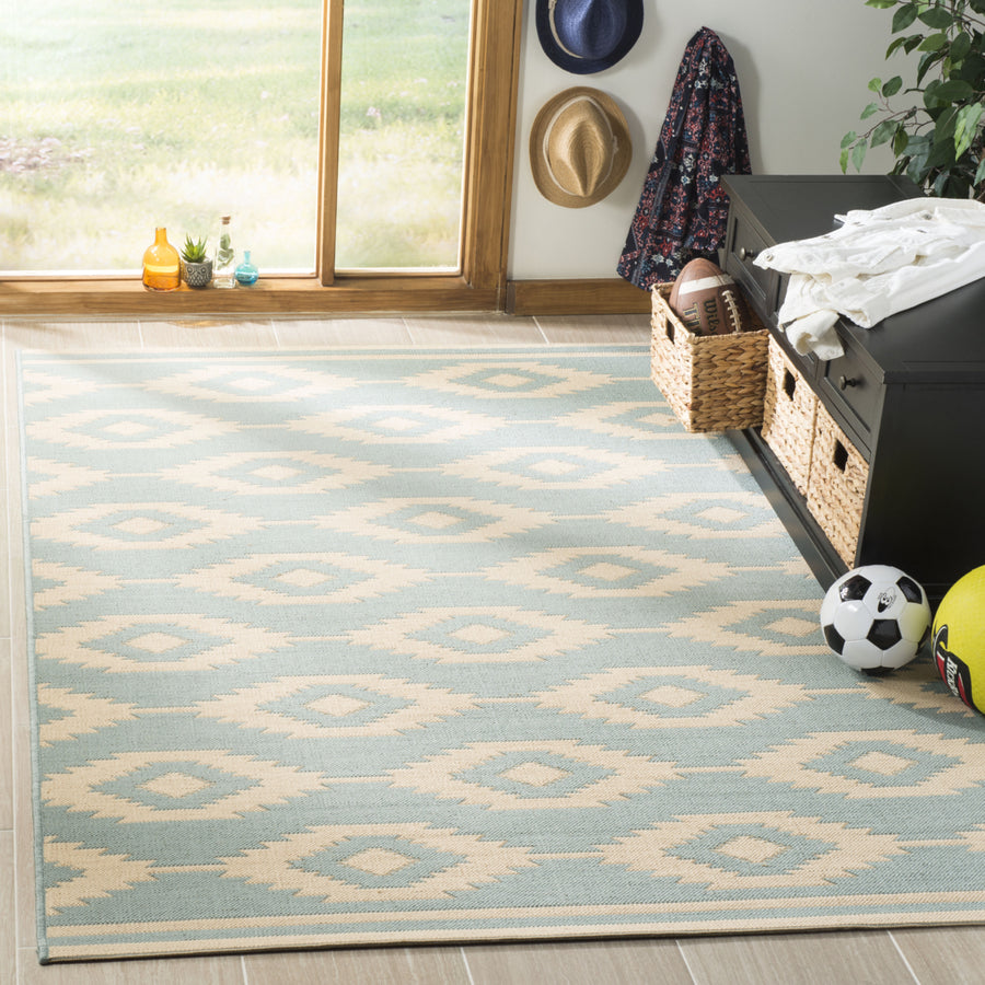 SAFAVIEH Outdoor LND171L Linden Collection Cream / Aqua Rug Image 1