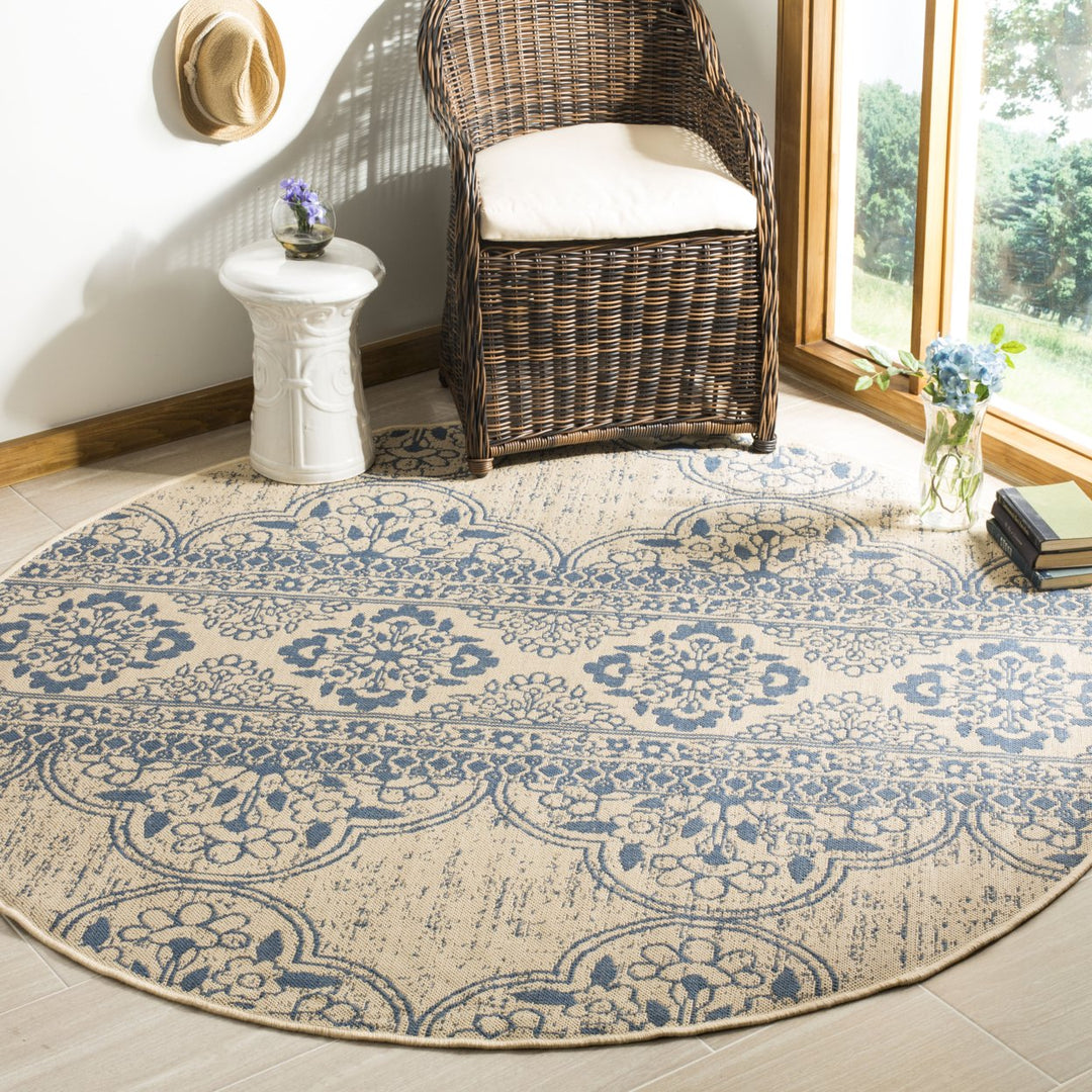 SAFAVIEH Outdoor LND174M Linden Collection Blue / Creme Rug Image 2