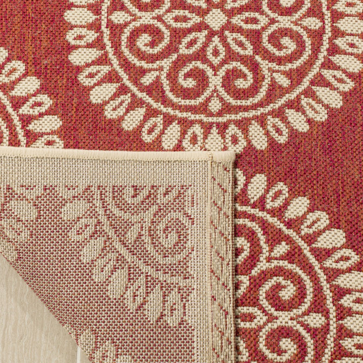 SAFAVIEH Outdoor LND176Q Linden Collection Red / Creme Rug Image 9