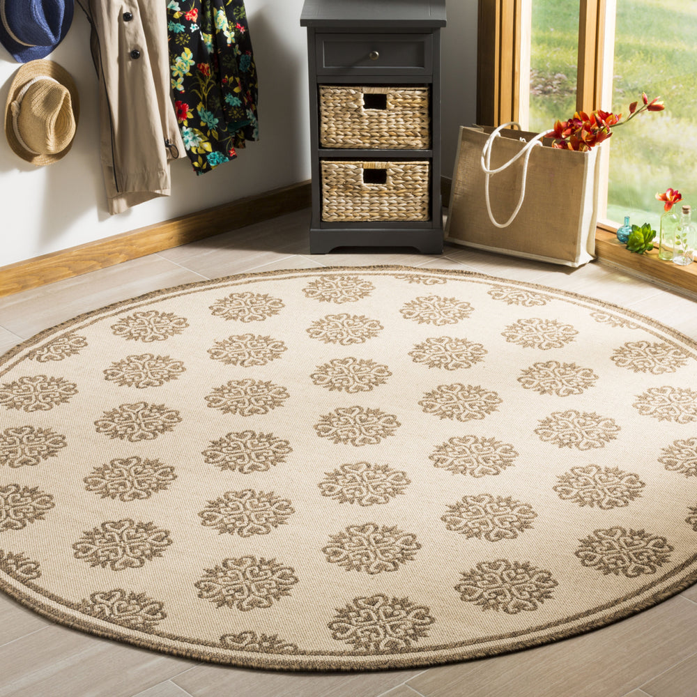 SAFAVIEH Outdoor LND181A Linden Collection Cream / Beige Rug Image 2