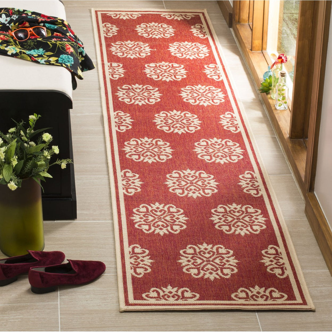 SAFAVIEH Outdoor LND181Q Linden Collection Red / Creme Rug Image 3