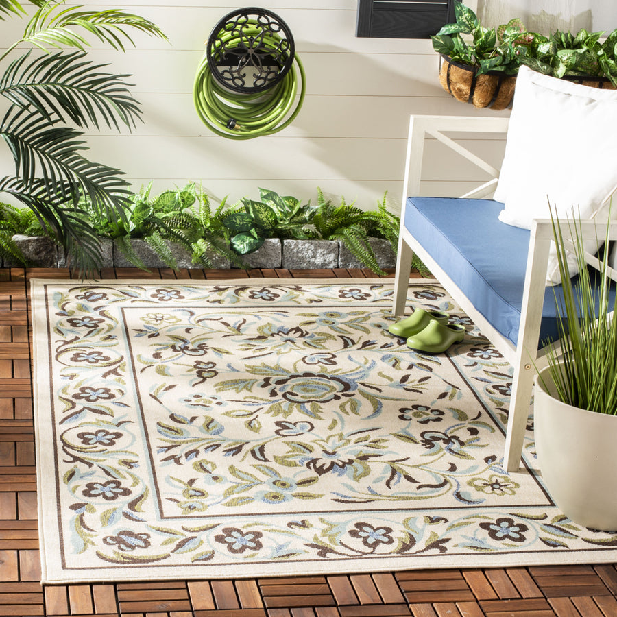 SAFAVIEH Outdoor VER011-0614 Veranda Cream / Green Rug Image 1