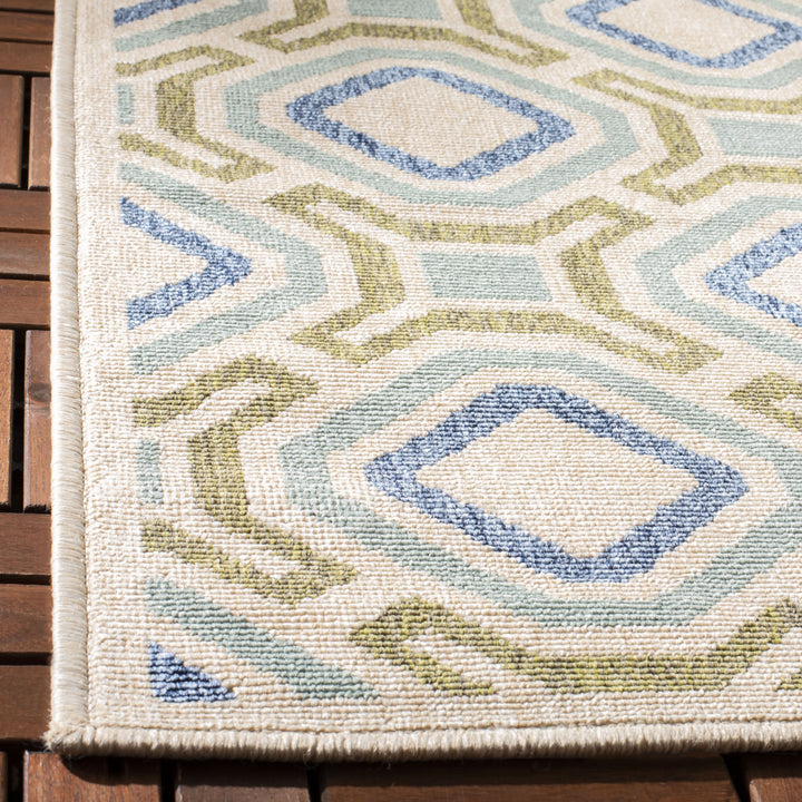 SAFAVIEH Outdoor VER089-0614 Veranda Cream / Green Rug Image 8