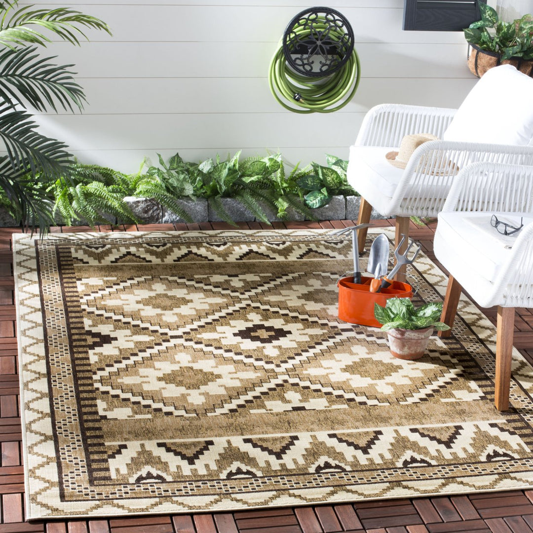 SAFAVIEH Outdoor VER096-0215 Veranda Creme / Brown Rug Image 1