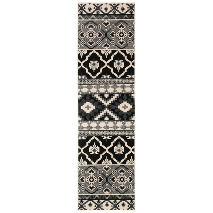 SAFAVIEH Outdoor VER097-0421 Veranda Black / Beige Rug Image 1