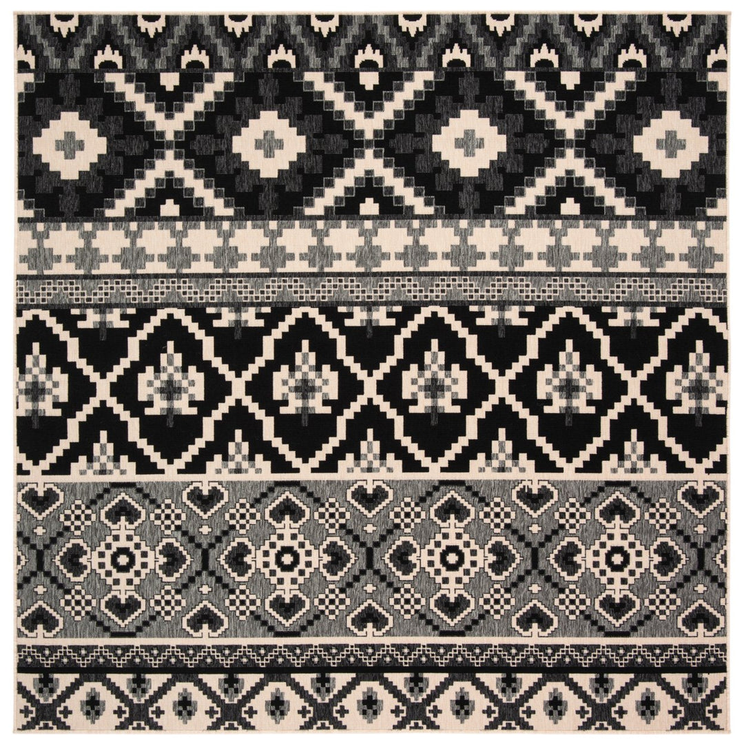 SAFAVIEH Outdoor VER097-0421 Veranda Black / Beige Rug Image 1