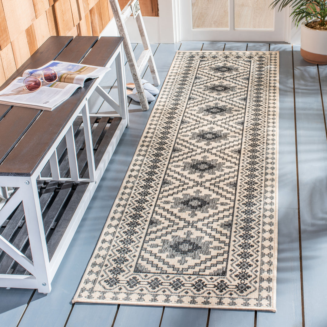 SAFAVIEH Outdoor VER099-3413 Veranda Ivory / Slate Rug Image 3