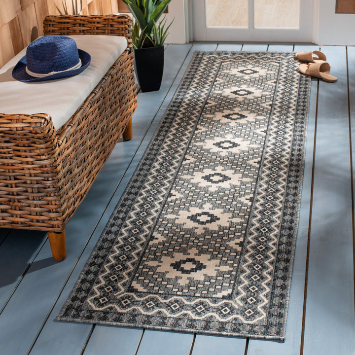 SAFAVIEH Outdoor VER099-3435 Veranda Ivory / Charcoal Rug Image 3