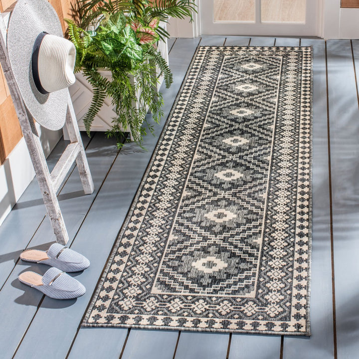 SAFAVIEH Outdoor VER099-0451 Veranda Ivory / Grey Rug Image 3