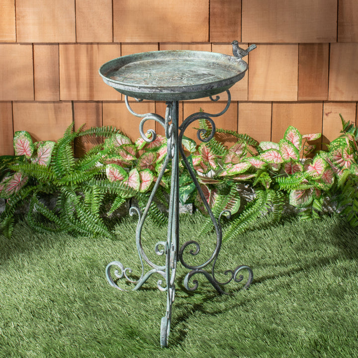 SAFAVIEH Outdoor Collection Ashlan Bird Bath Ant Dark Green Image 1