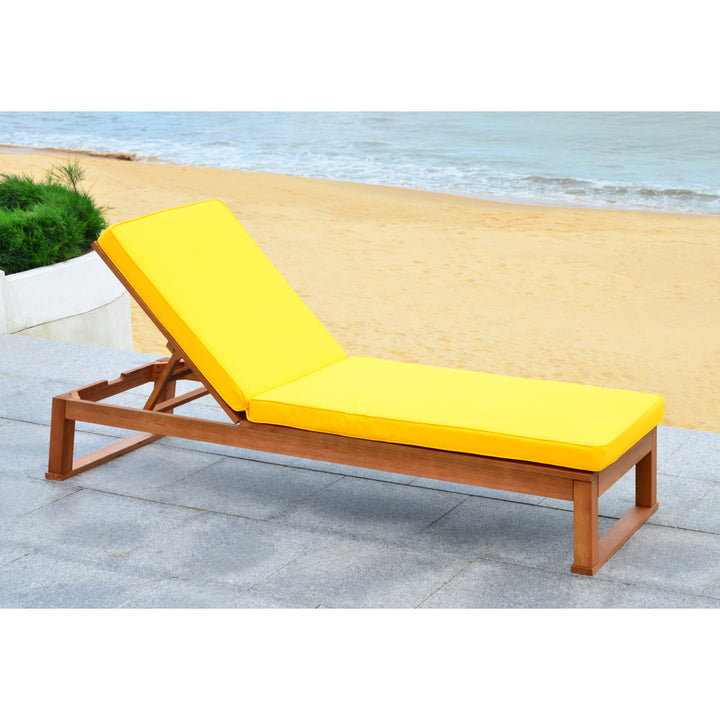 SAFAVIEH Outdoor Collection Solano Chaise Sunlounger Natural/Yellow Image 2