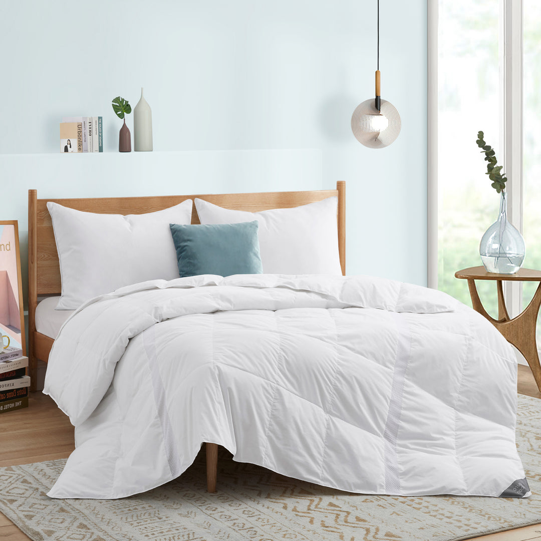 Lightweight Breathable Cooling Down Comforter-Oversize Summer Down Blanket Image 4