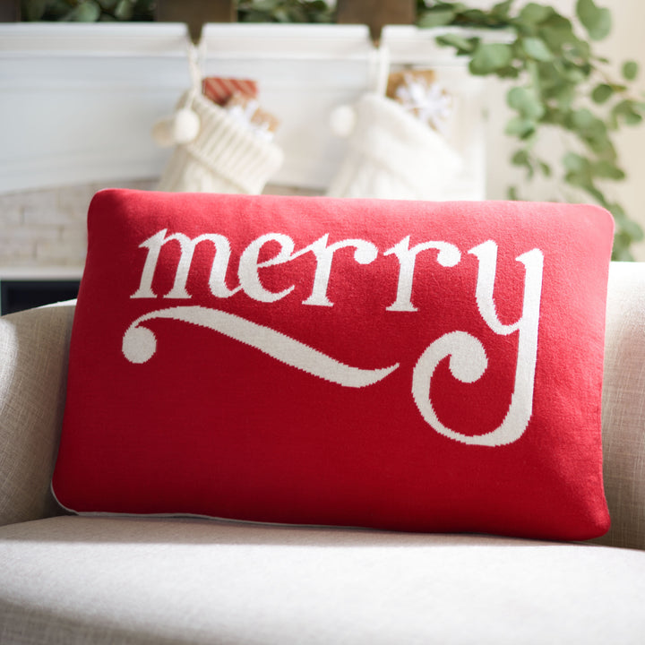 SAFAVIEH Be Merry Pillow Red Image 1