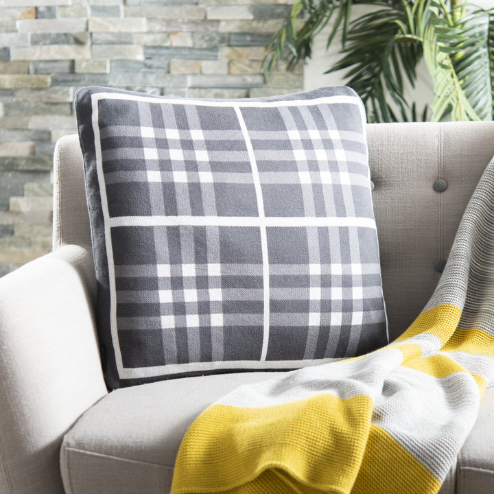 SAFAVIEH Unity Gingham Knit Pillow Grey Image 1