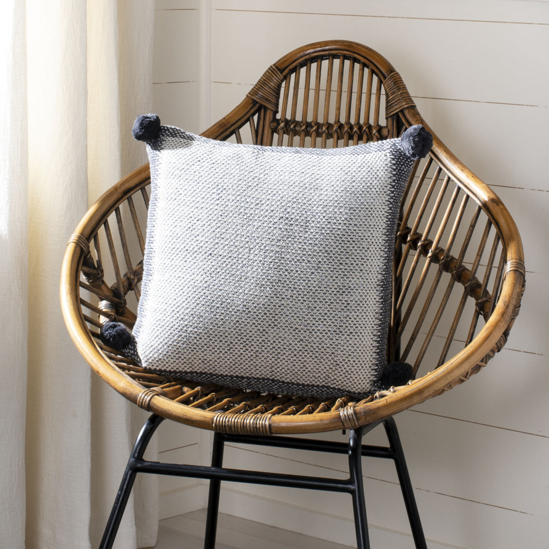 SAFAVIEH Dania Knit Pillow Grey / Natural Image 1