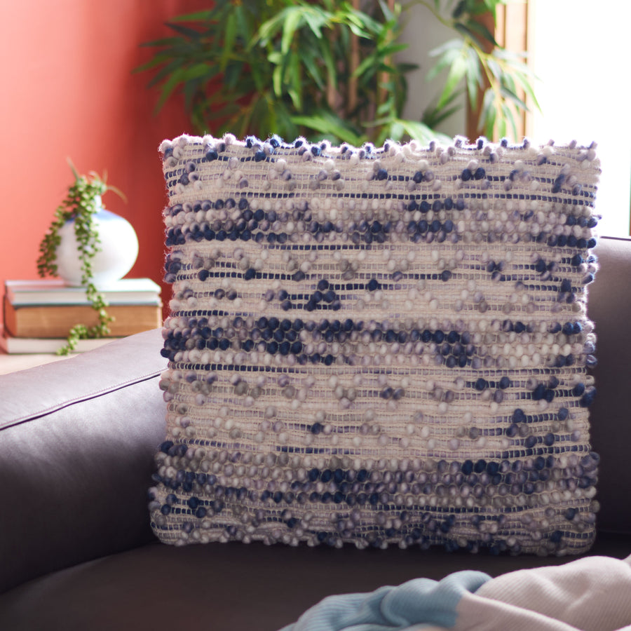 SAFAVIEH Nerina Pillow Navy Image 1