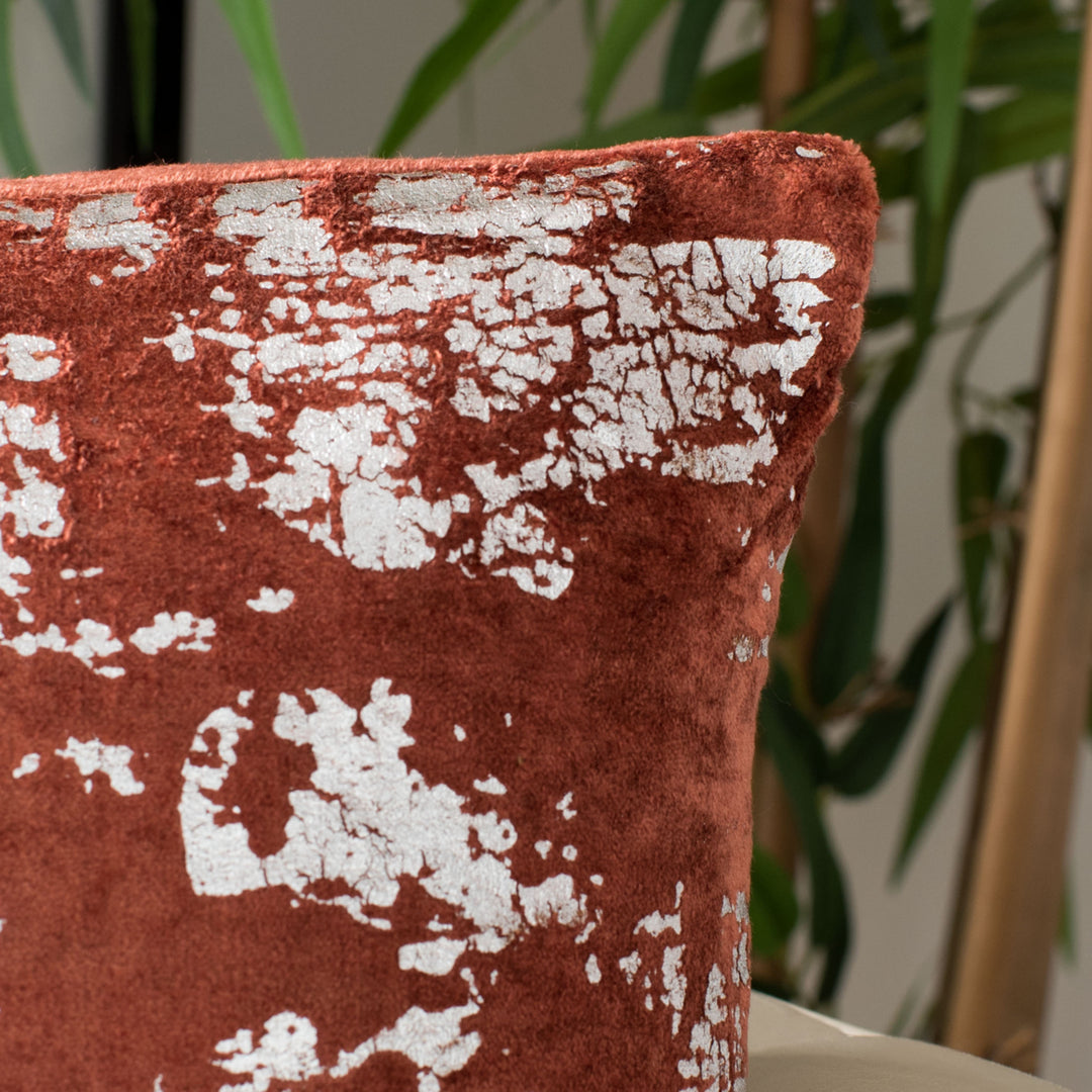 SAFAVIEH Vallia Pillow Burnt Orange Image 3