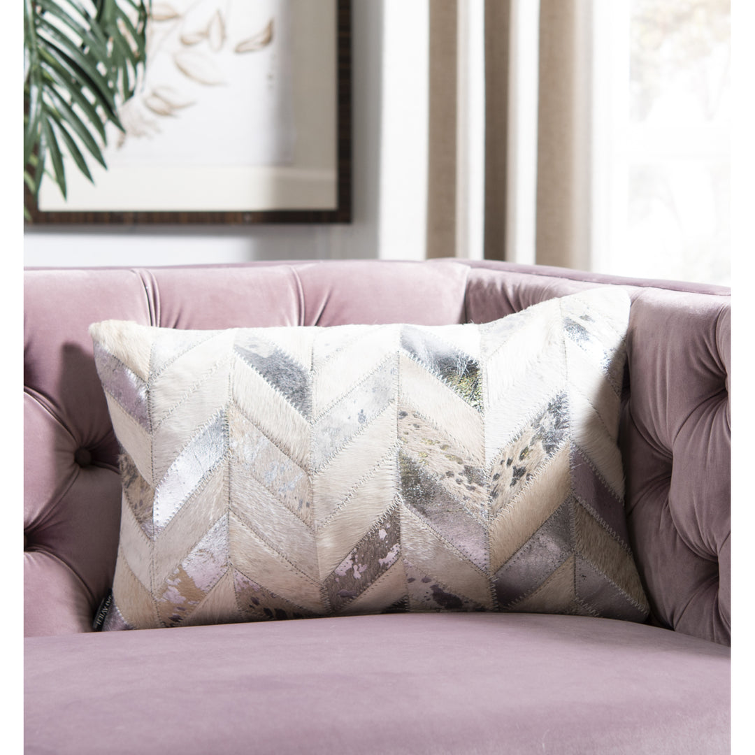 SAFAVIEH Metallic Herringbone Cowhide Pillow White / Gold Image 2